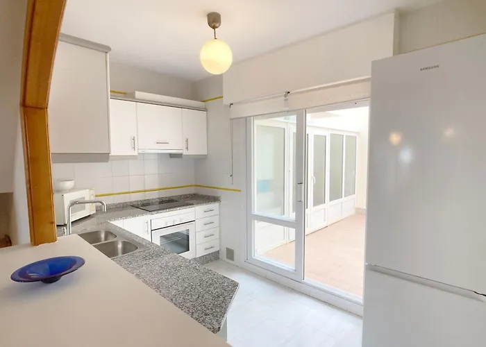 Spanish Connection - Morena *